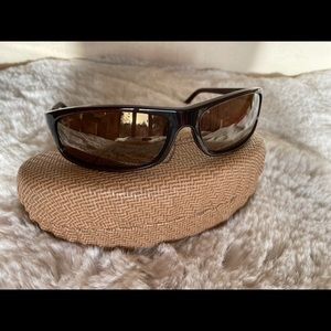 Maui Jim men’s sunglasses. Lightly worn.